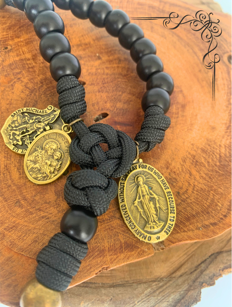 Terço Pietá Preto