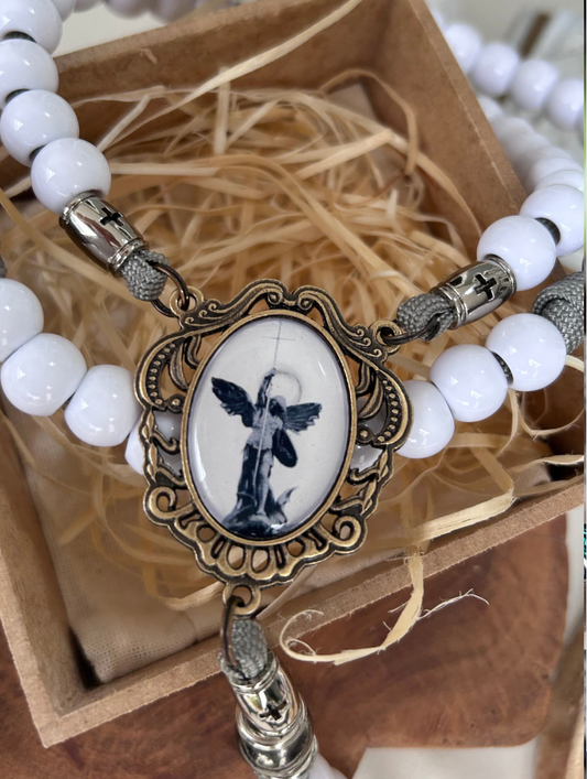 Terço São Miguel Branco Especial + Dezena de Brinde