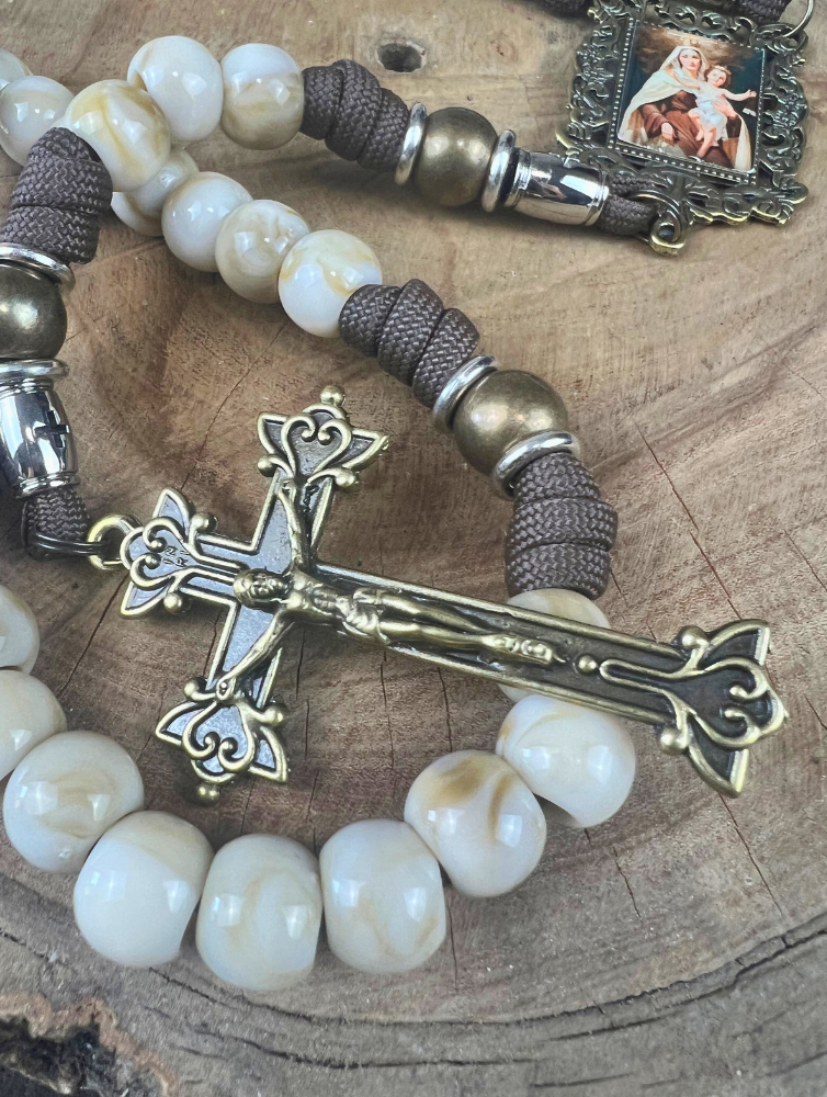 Terço à Nossa Senhora do Carmo + Pulseria de Brinde
