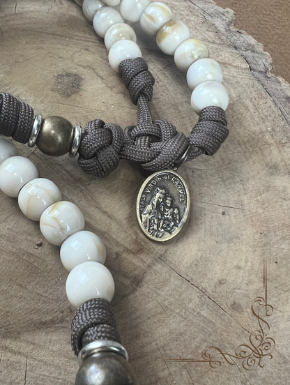 Terço à Nossa Senhora do Carmo + Pulseria de Brinde